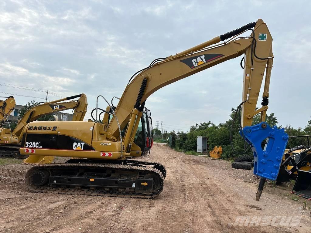 CAT 320CL 履带挖掘机