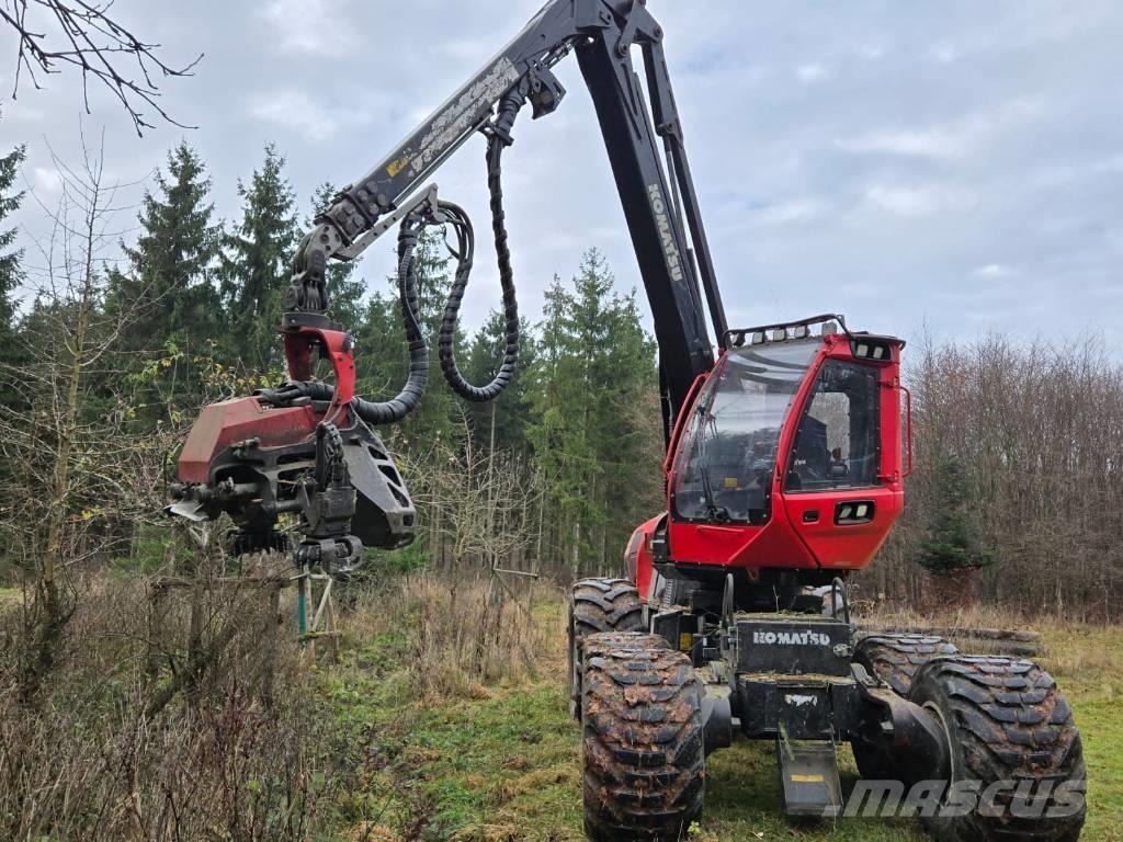 Komatsu 901 收割机