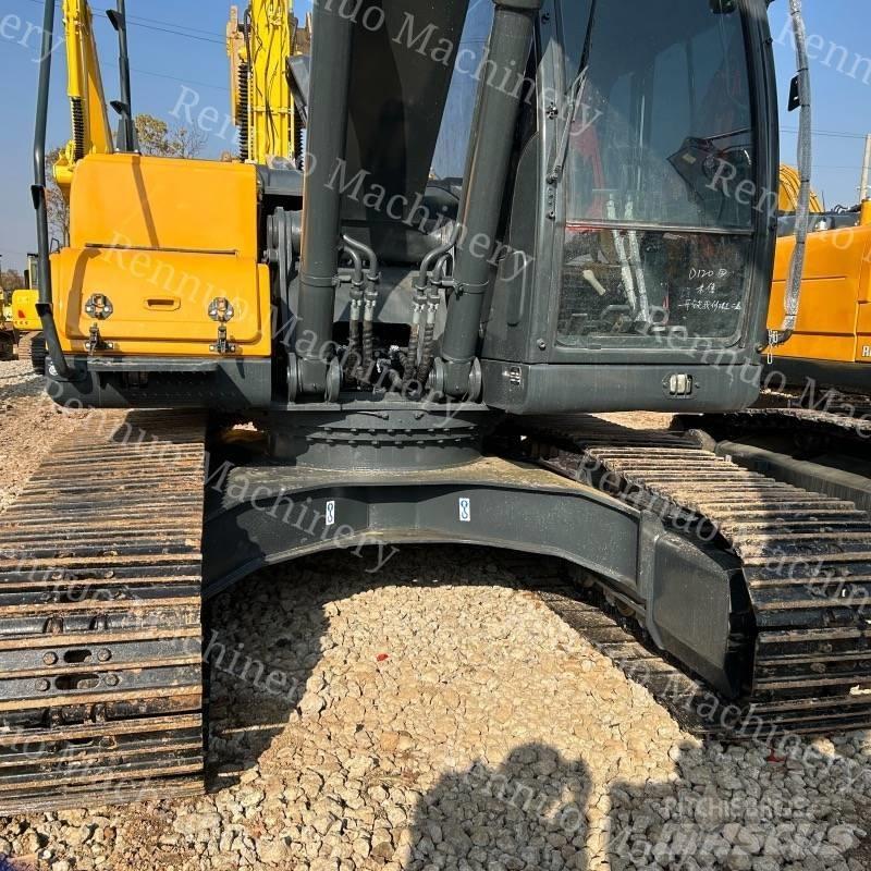 Hyundai 215VS 履带挖掘机