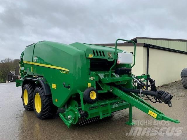 John Deere C441 R 圆捆打捆机