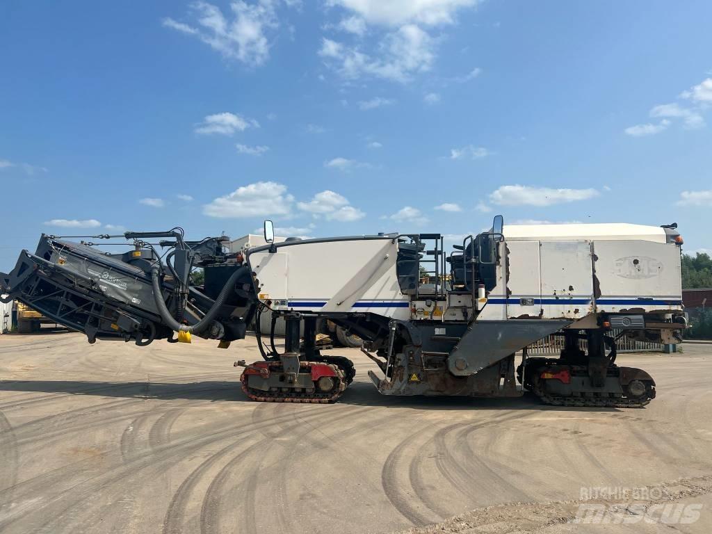 Wirtgen W 220 沥青路面铣刨机|铣刨机
