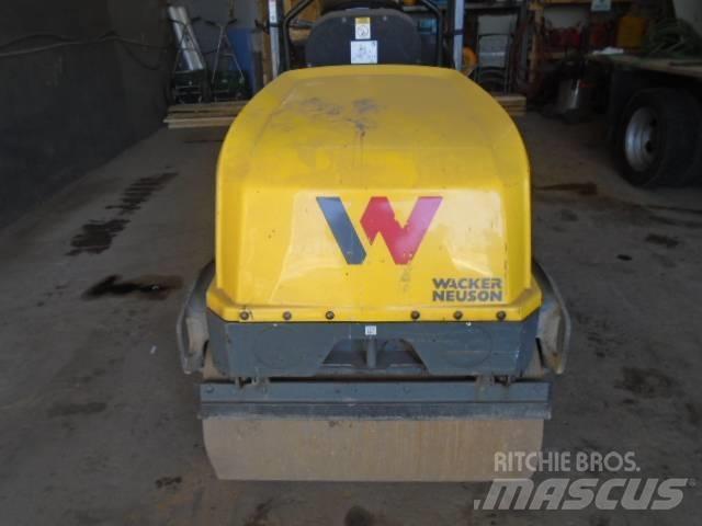 Wacker Neuson RD 12 双轮压路机