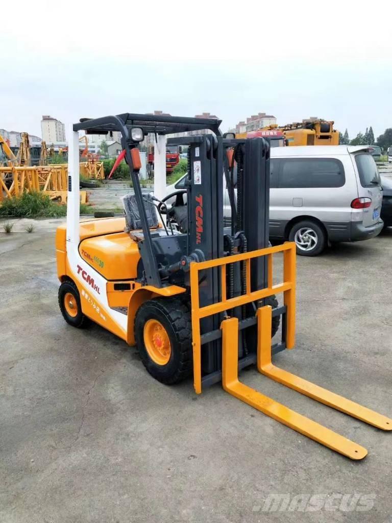 TCM FD 30 柴油叉车