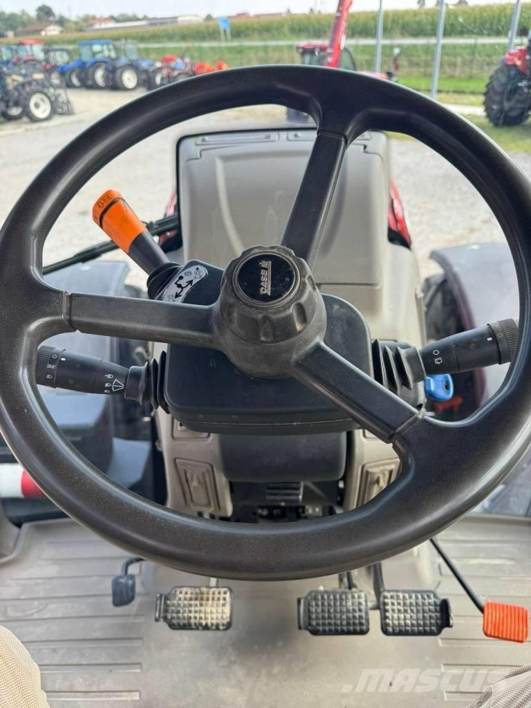 Case IH Puma 240 CVX 拖拉机/农用车