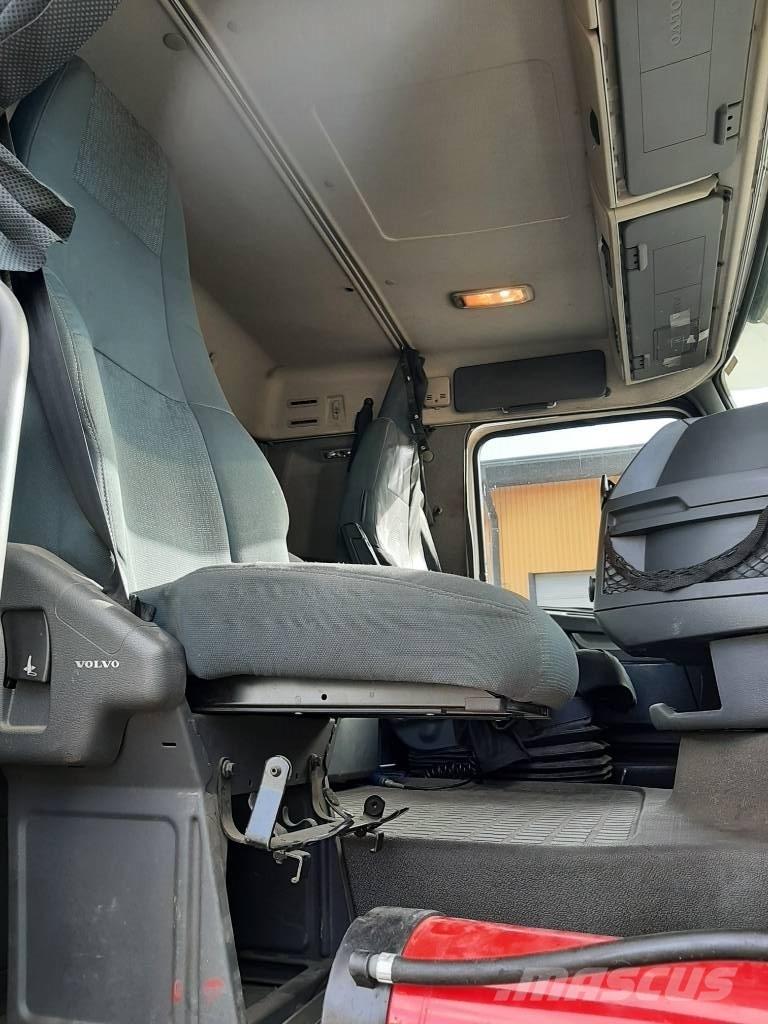 Volvo FH 13 集装箱叉车