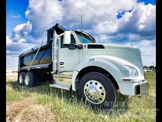 Kenworth T 880 牵引车