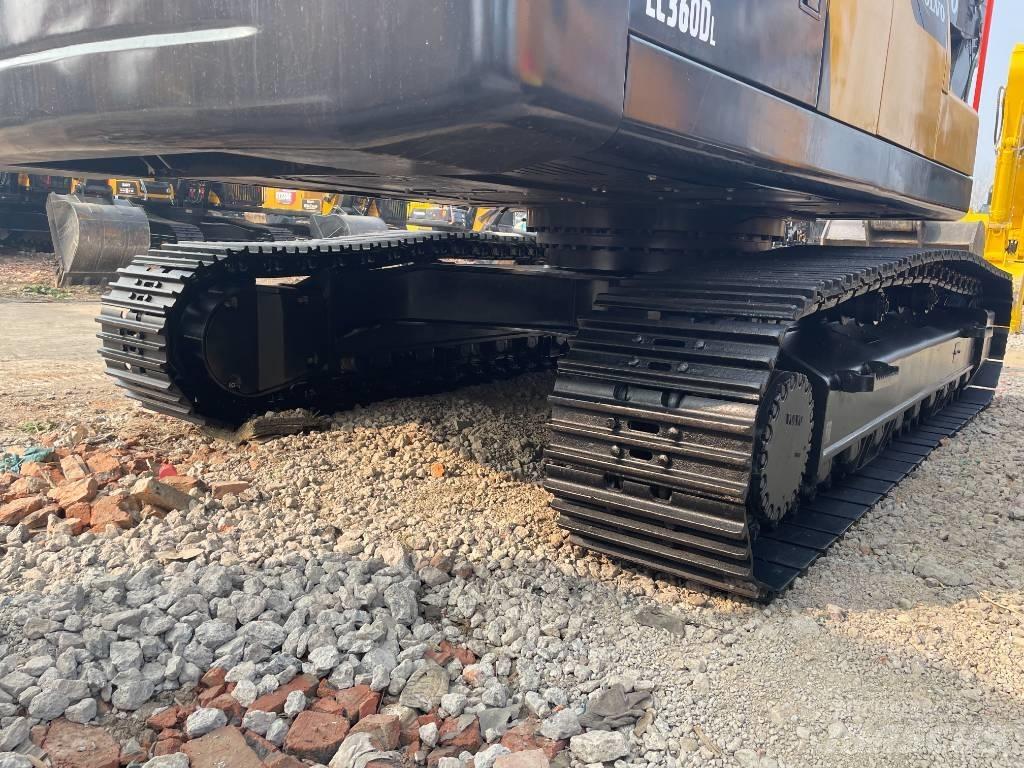 Volvo EC 360 履带挖掘机