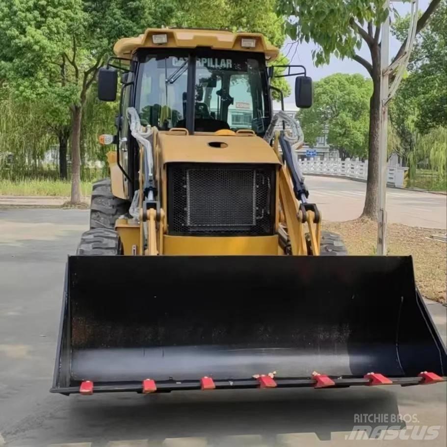 CAT 420 F 反铲装载机