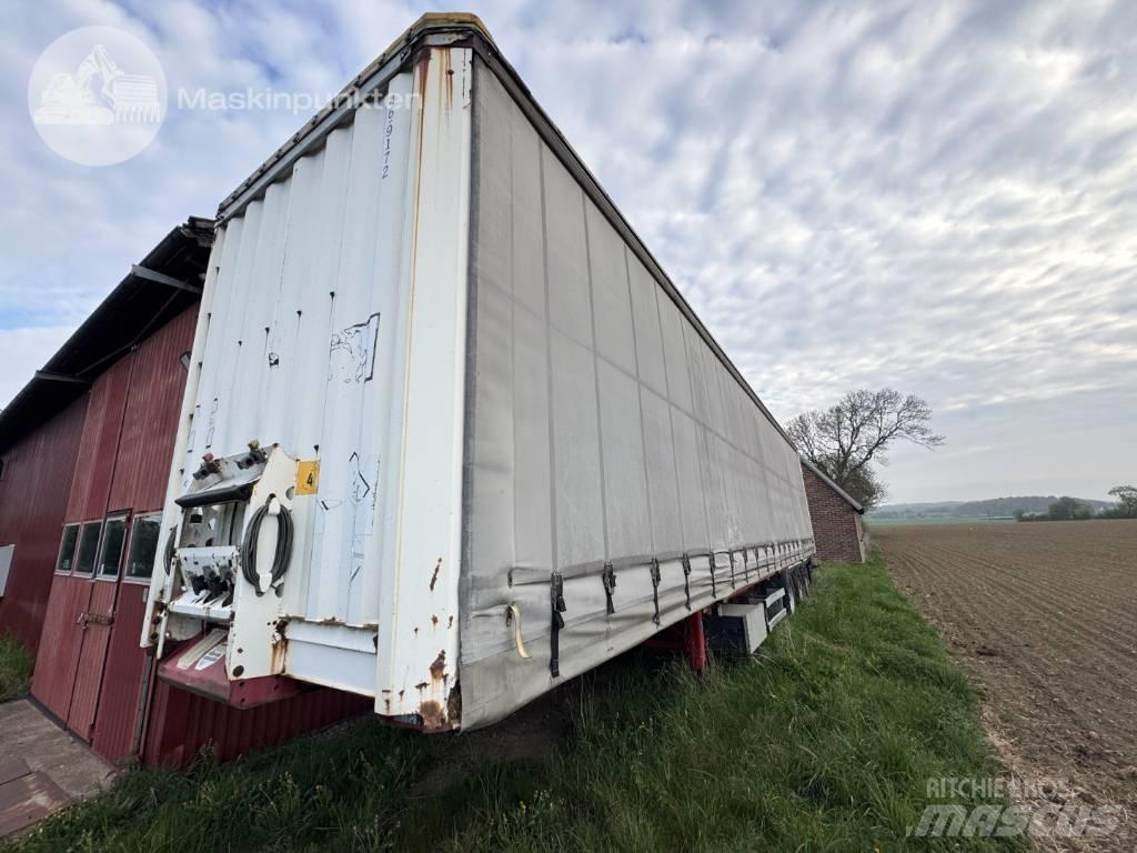 Krone SDP 27 侧帘半挂车