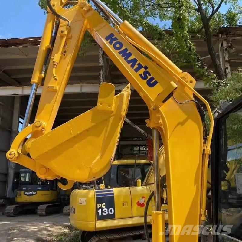 Komatsu PC 30 小型挖掘机