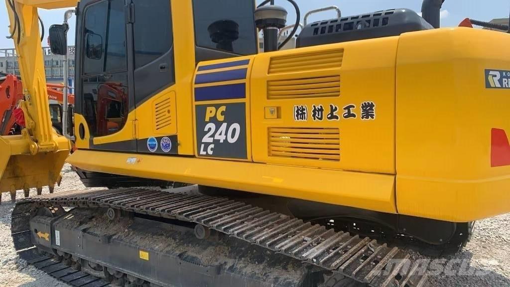 Komatsu PC 240 LC 履带挖掘机