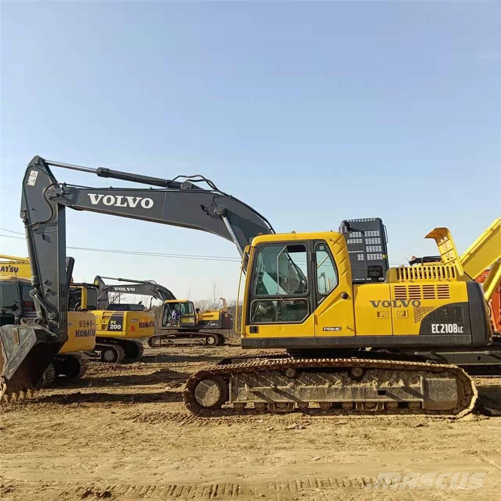 Volvo EC210B 履带挖掘机