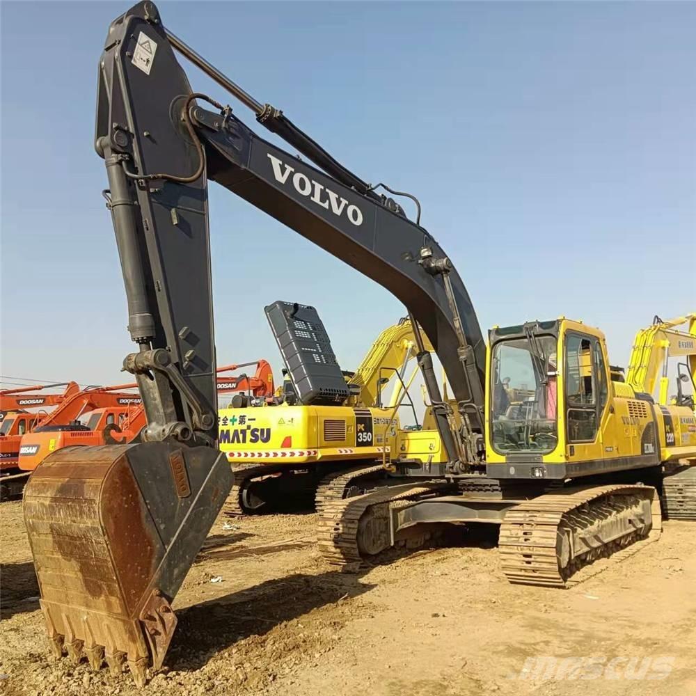 Volvo EC210B 履带挖掘机