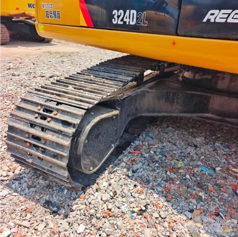 CAT 324 D2L 履带挖掘机