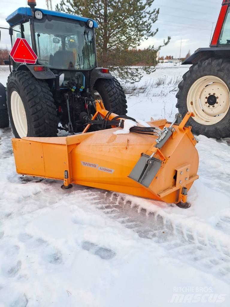 Tarmo LL1250H 扬雪机