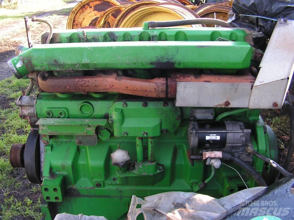 John Deere 8100 发动机