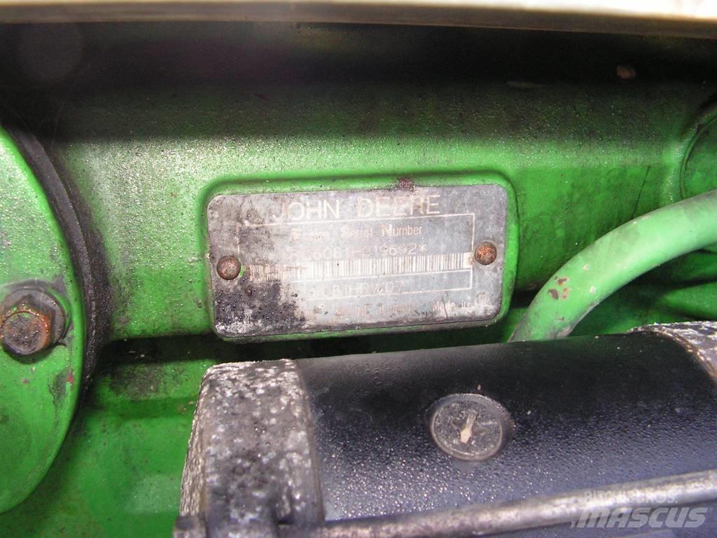 John Deere 8100 发动机