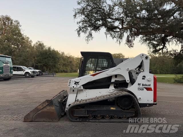 Bobcat T 740 滑移装载机