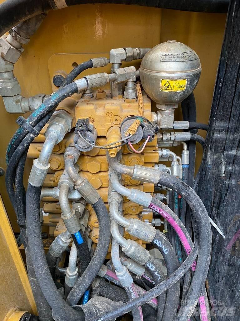 CAT 305.5 履带挖掘机