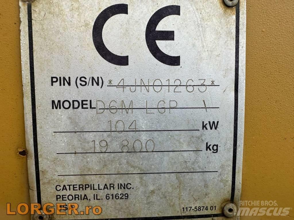 CAT D 6 M LGP 履带式推土机