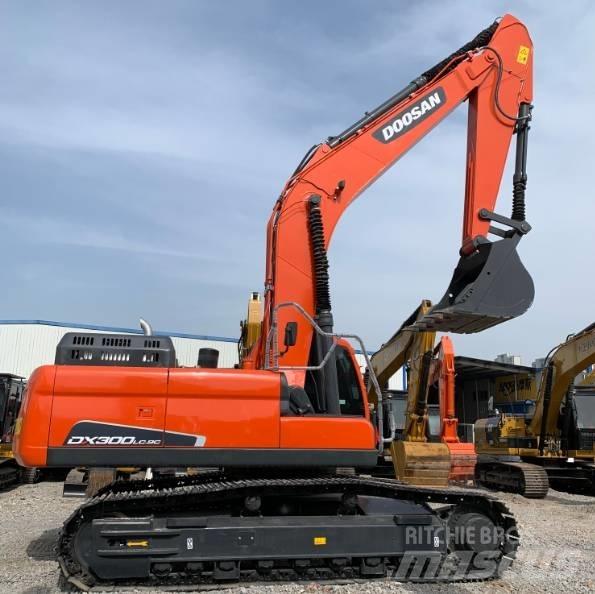 Doosan DX 300 LC-9C 履带挖掘机