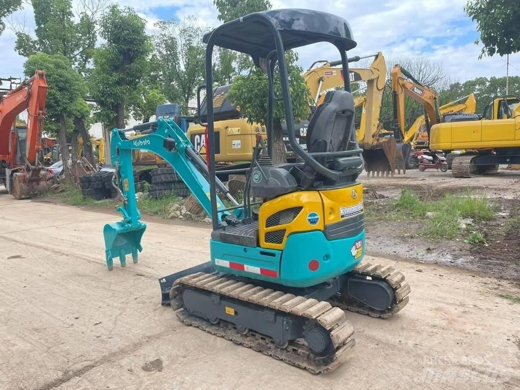 Kubota U17 小型挖掘机