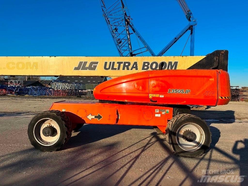 JLG 1350 SJP 直臂高空工作平台
