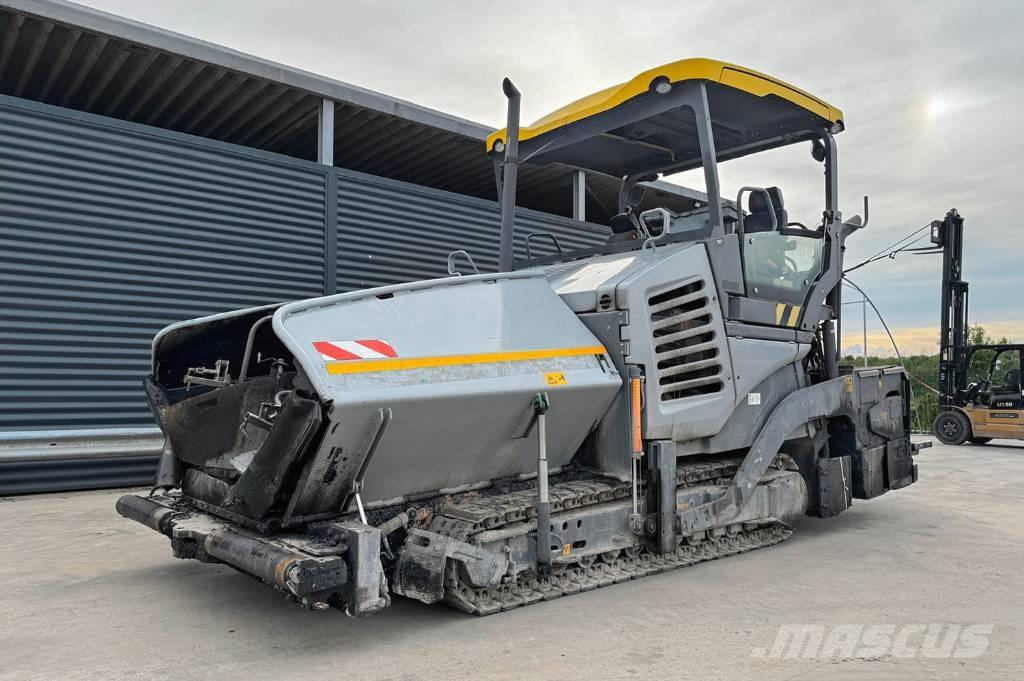 Vögele SUPER 1900-3I 沥青摊铺机