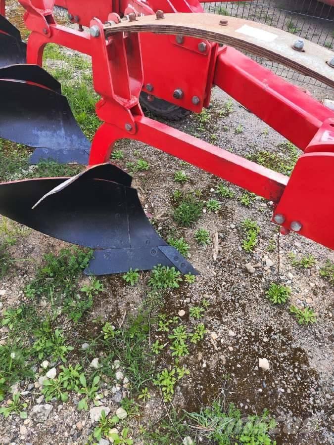  Staltech Plough 凿犁