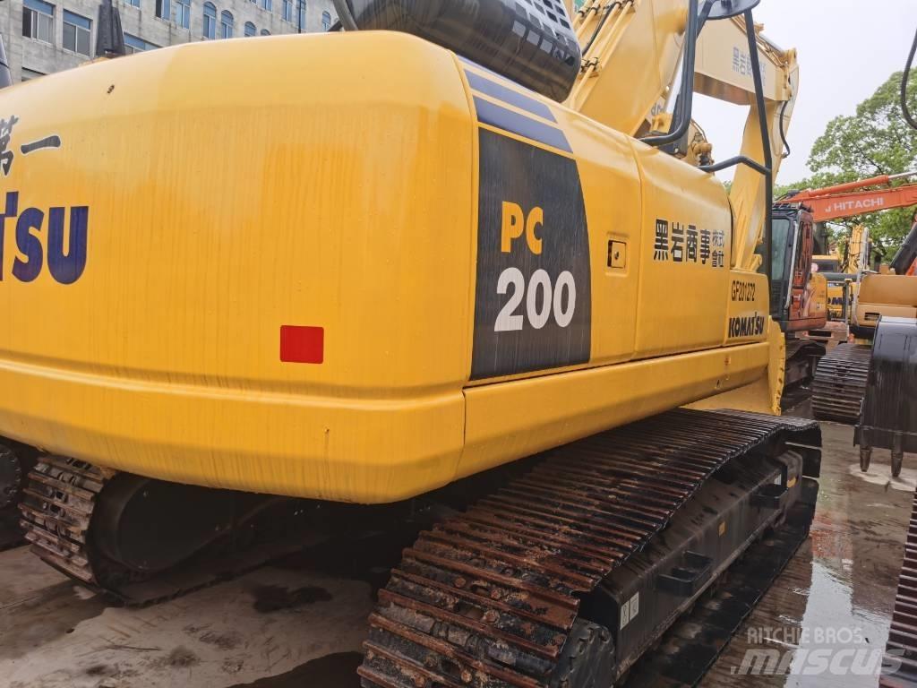 Komatsu PC 200-8 履带挖掘机