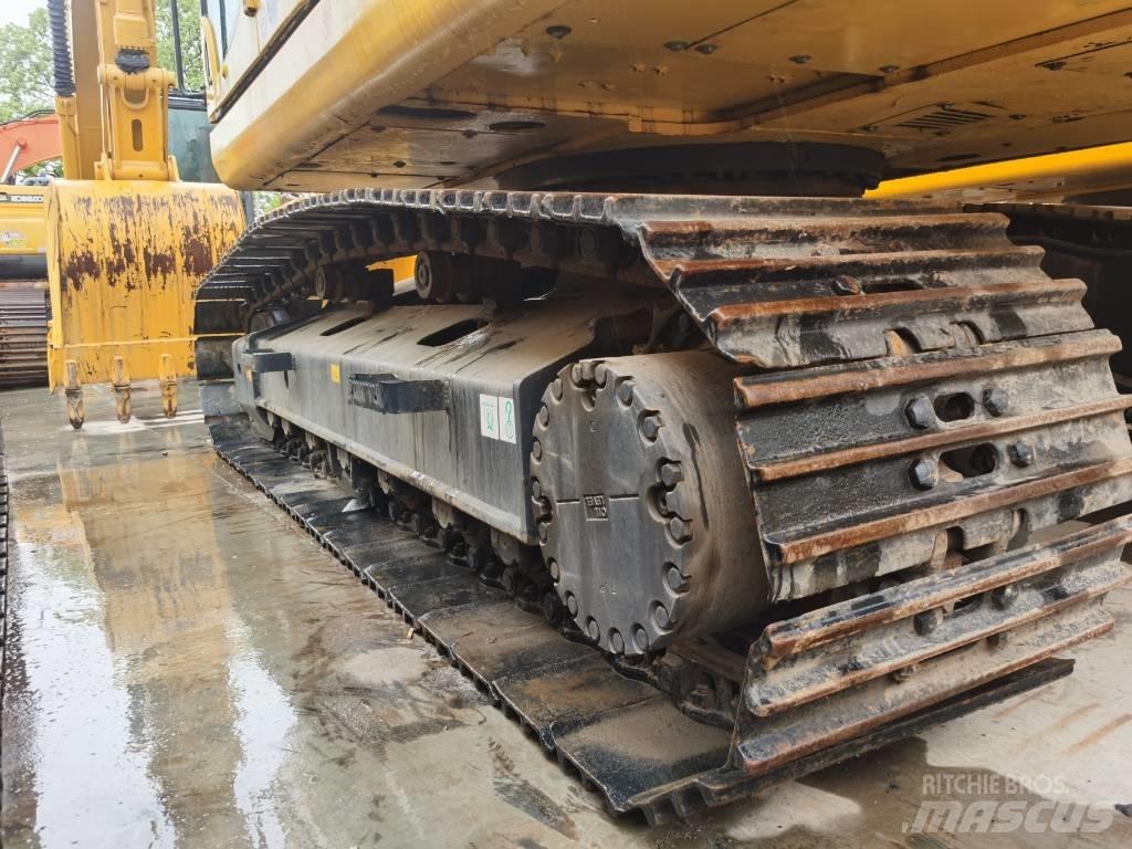 Komatsu PC 200-8 履带挖掘机
