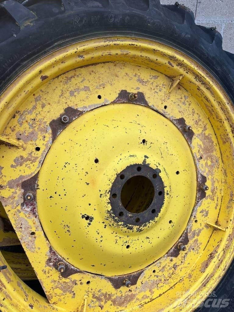 Alliance 230/95R44 轮胎、车轮、轮圈