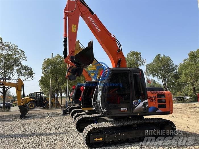 Hitachi ZX 130 履带挖掘机