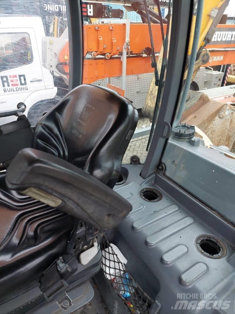 Hamm HD 90i VV 双轮压路机