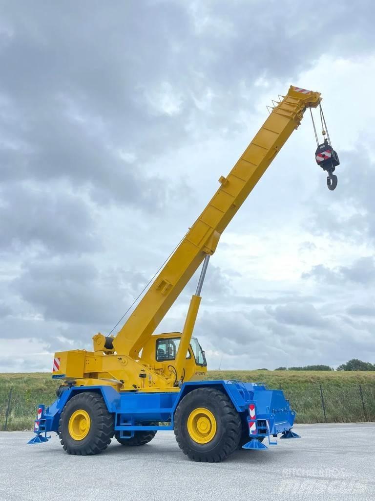 Terex RT555-1 越野轮胎起重机︳越野吊︳越野起重机︳移动式起重机