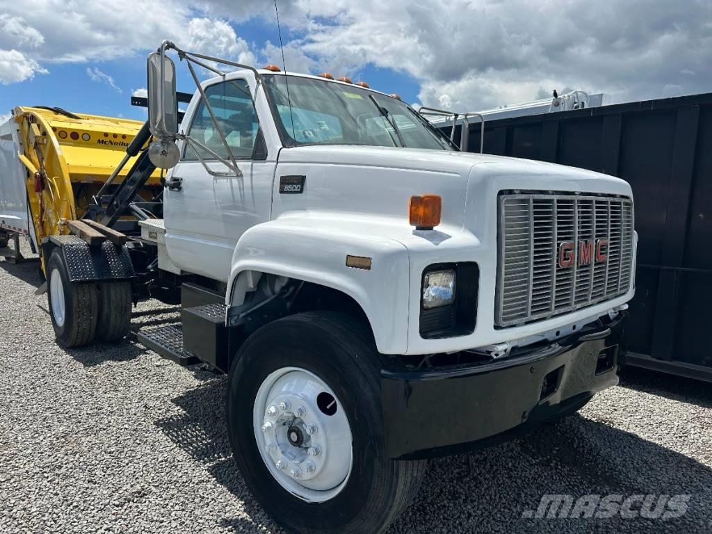 GMC C8500 垃圾车