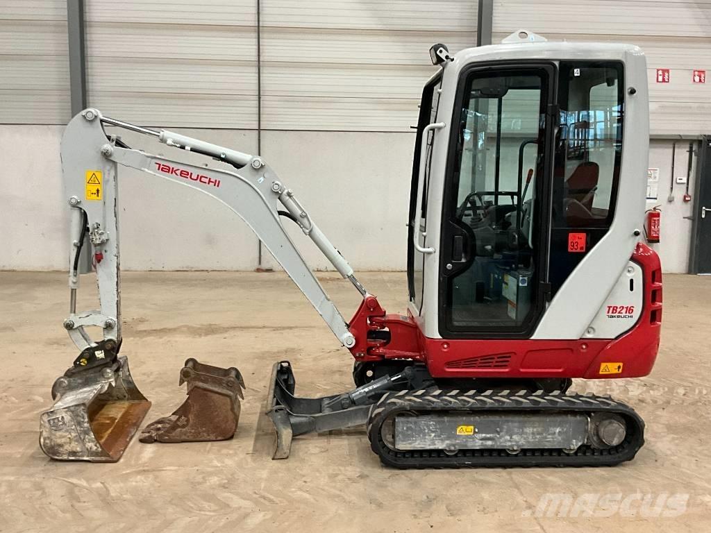 Takeuchi TB 216 小型挖掘机