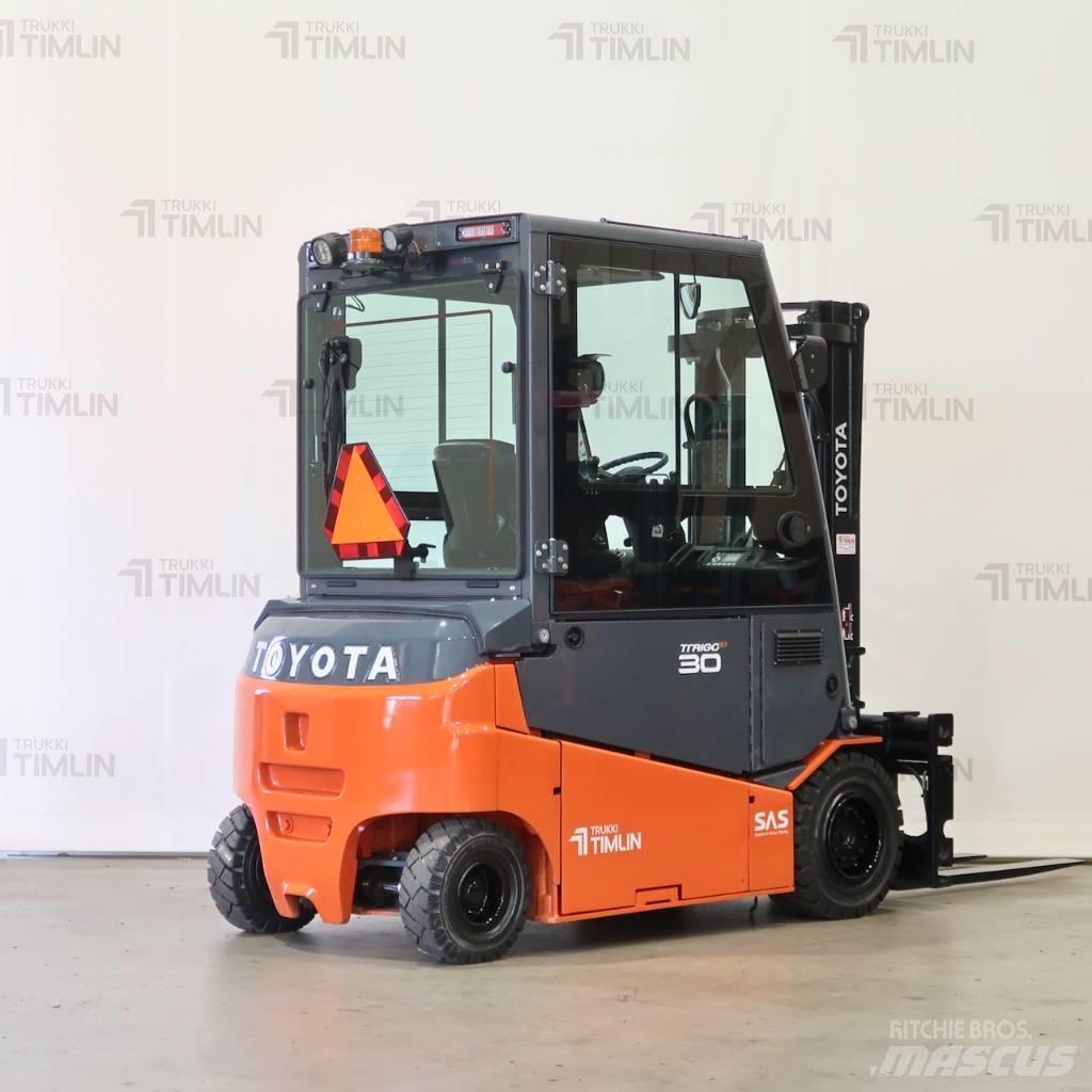 Toyota 8FBMT30 电动叉车