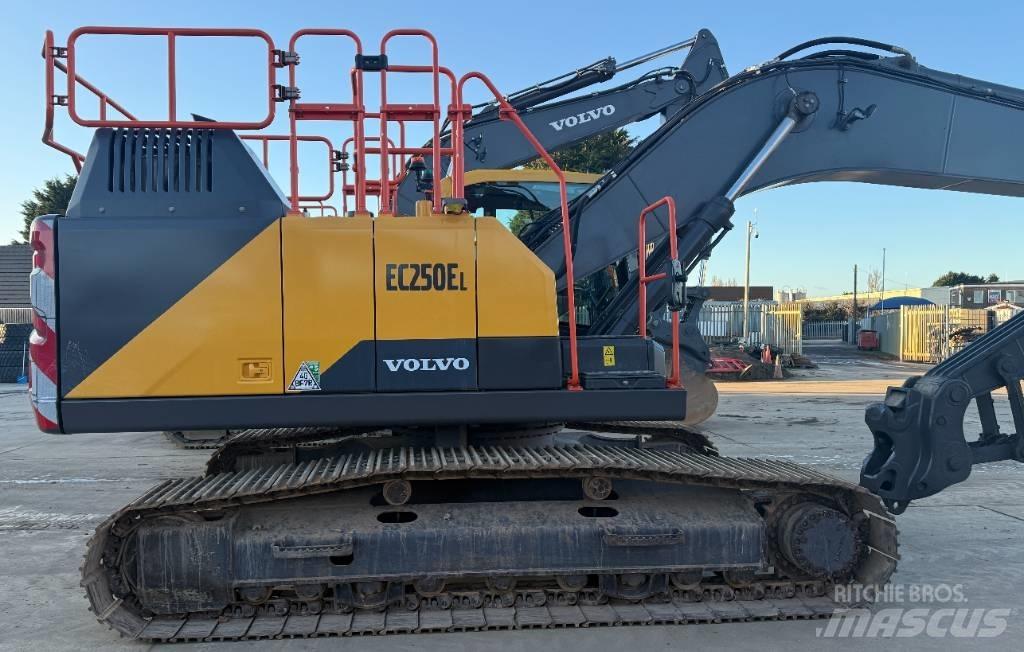 Volvo EC 250 EL 履带挖掘机