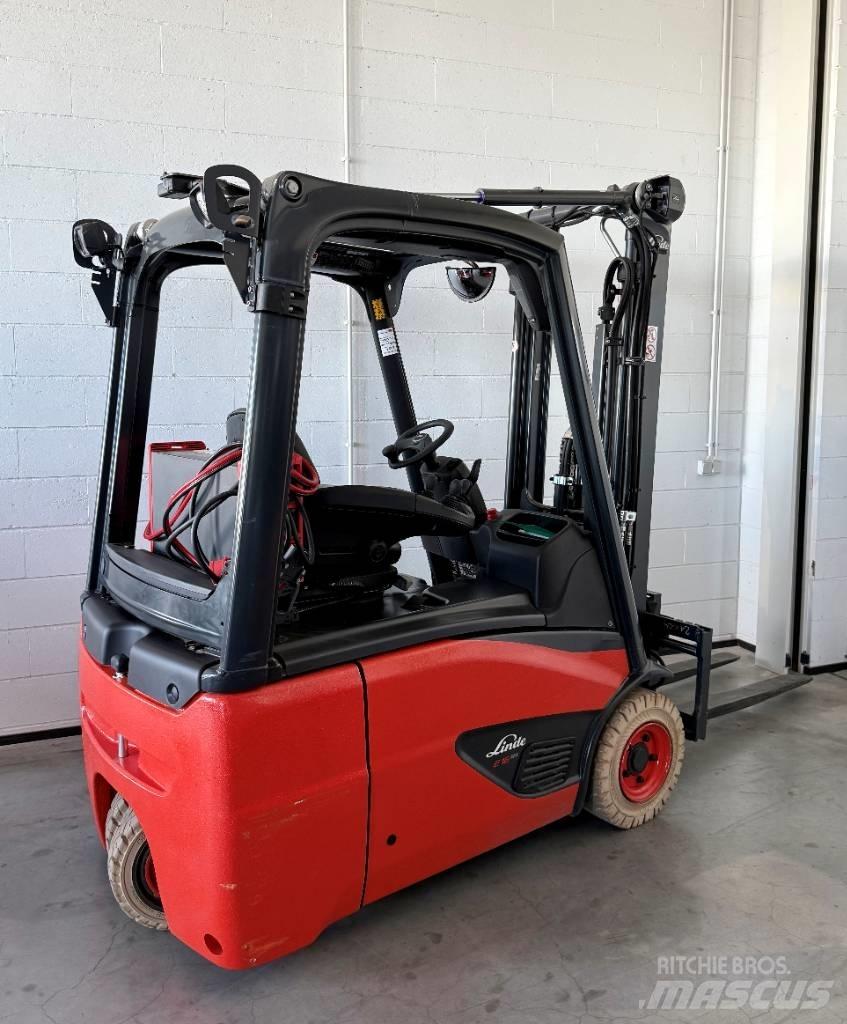 Linde E16/386-02 电动叉车