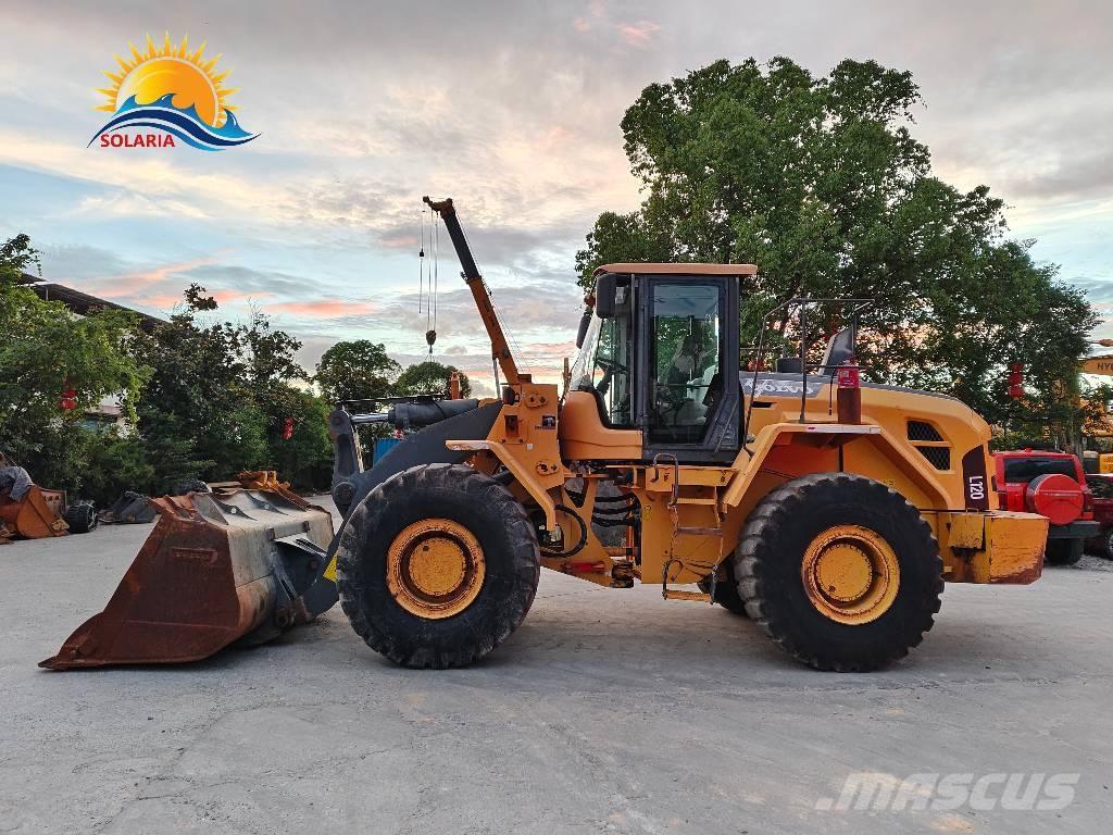 Volvo L 120 轮式装载机