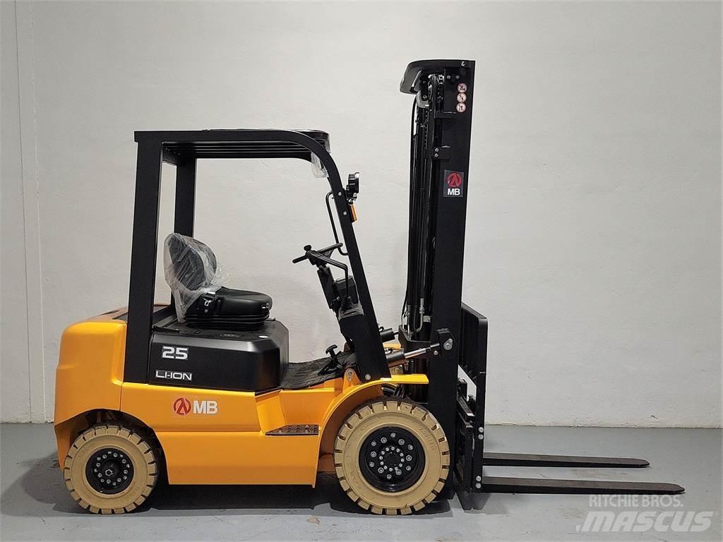  EFL252 Litio 电动叉车