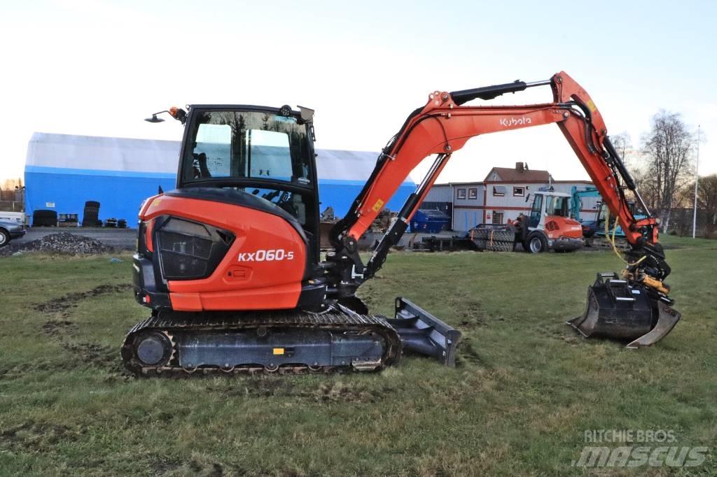 Kubota KX060-5 小型挖掘机