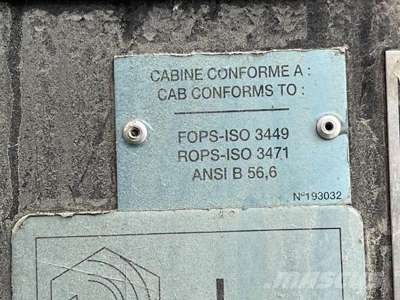 Manitou MT 420 H 伸缩臂叉装车|叉装车