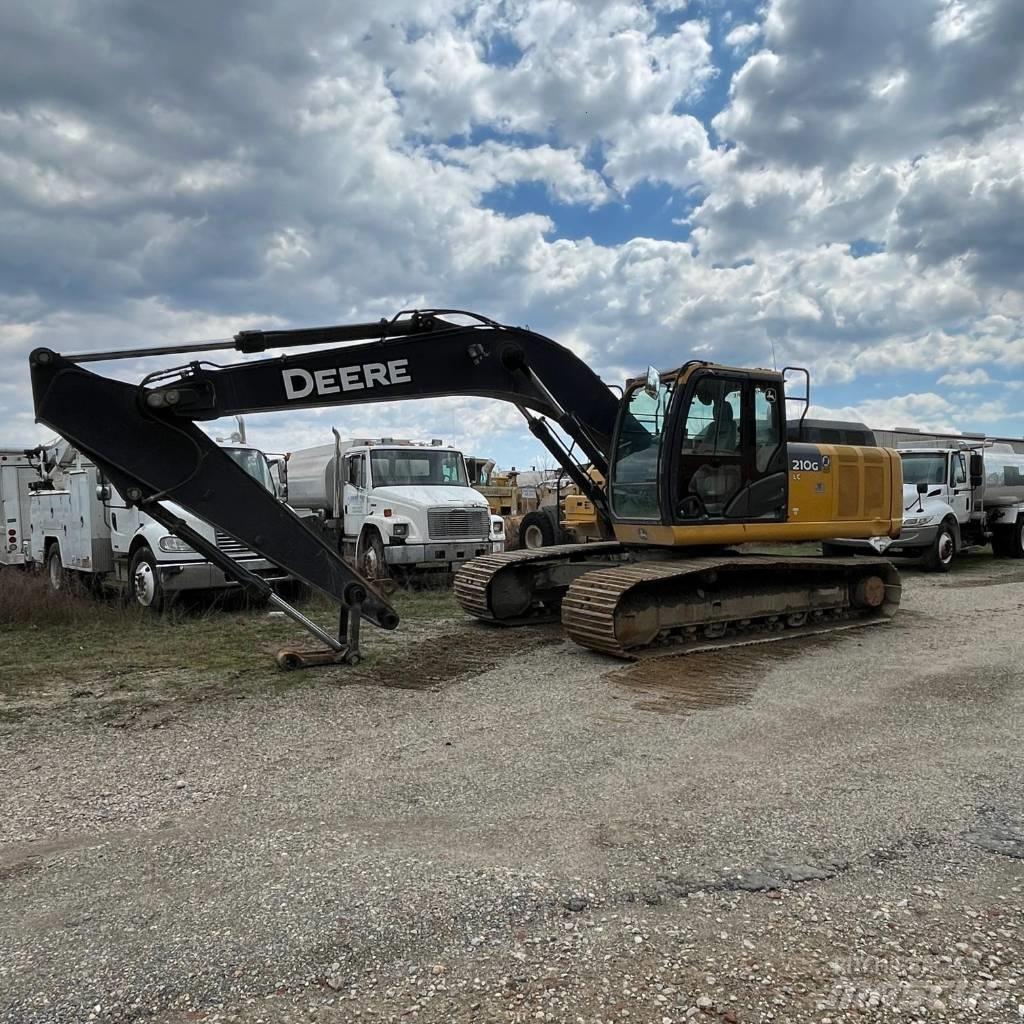 DEERE 210G 履带挖掘机