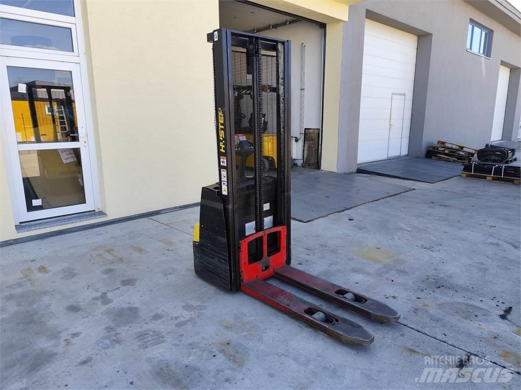 Hyster S1.0E 手推堆垛车
