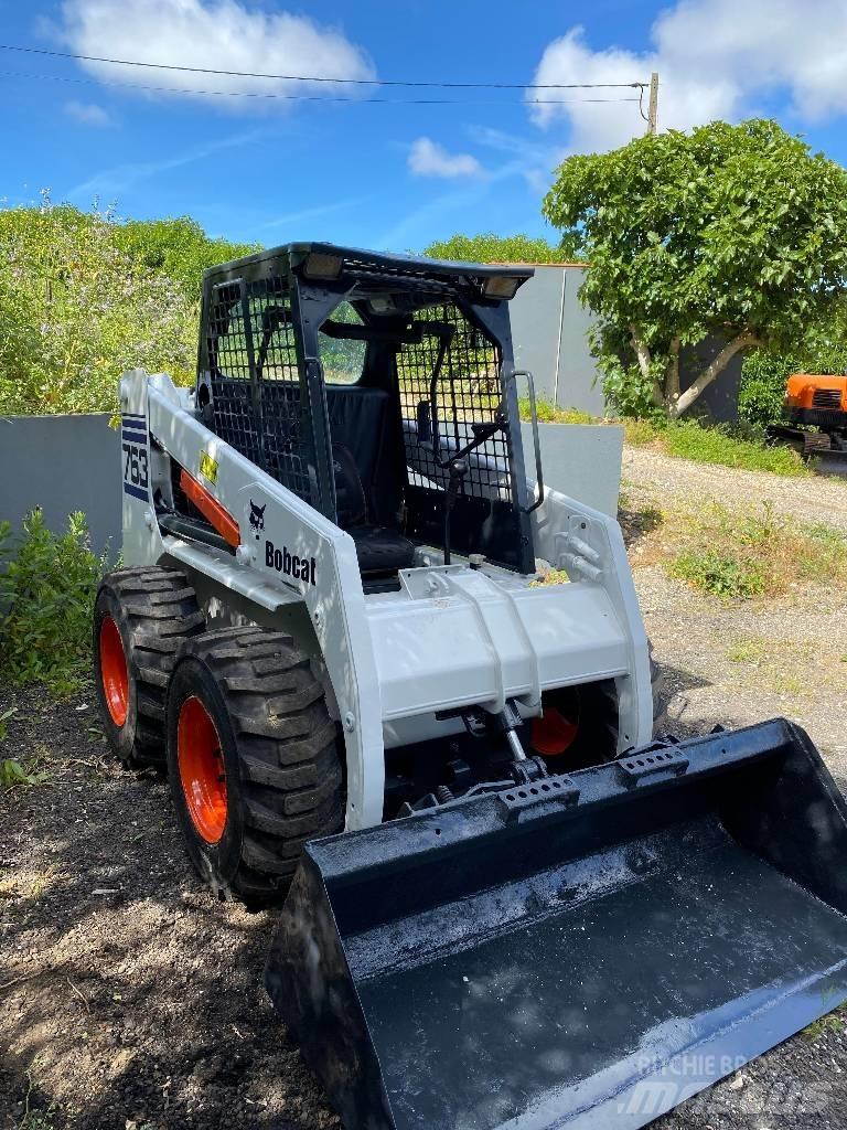 Bobcat 763 小型装载机
