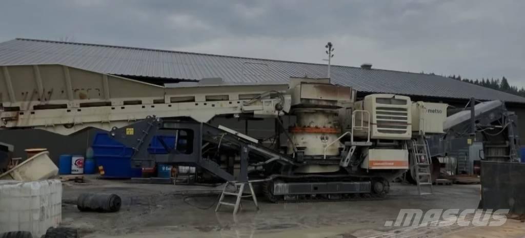 Metso LT 300 GP 移动式破碎机