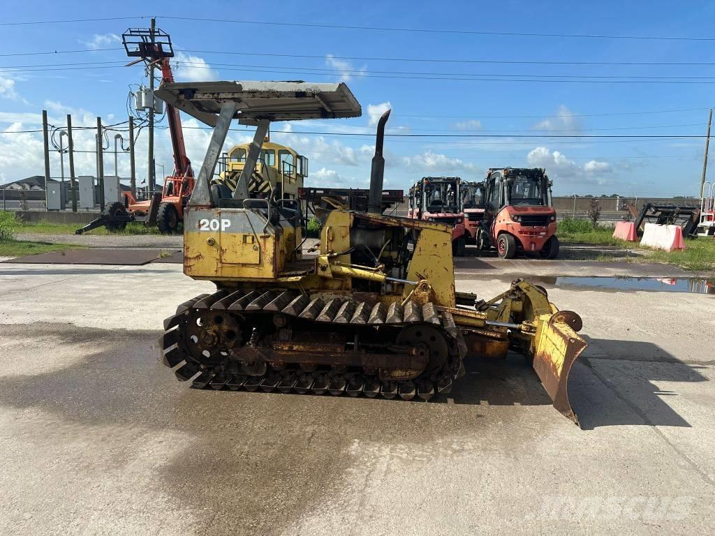 Komatsu D 20P-7 履带式推土机