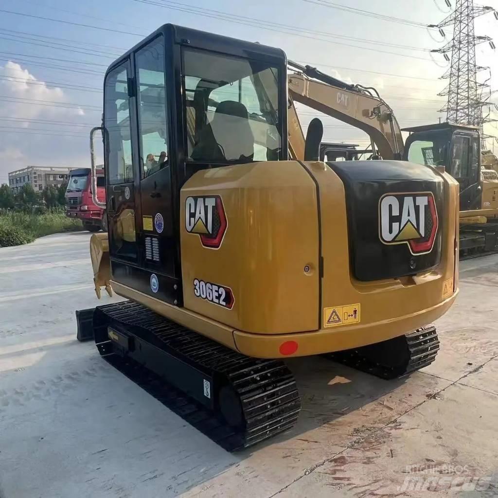 CAT 306 E2 小型挖掘机